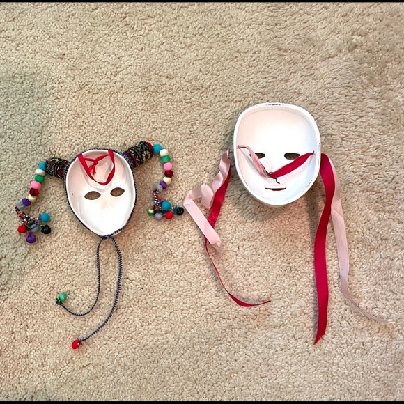 Vintage ceramic theater theatrical face masks wall hanging - Picture 2 of 7